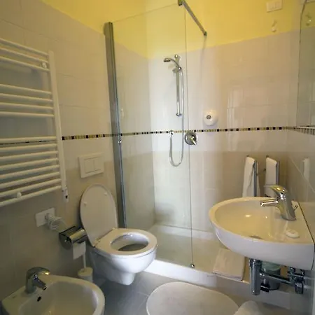 Affittacamere Ciccio E Pinolo 라스페치아