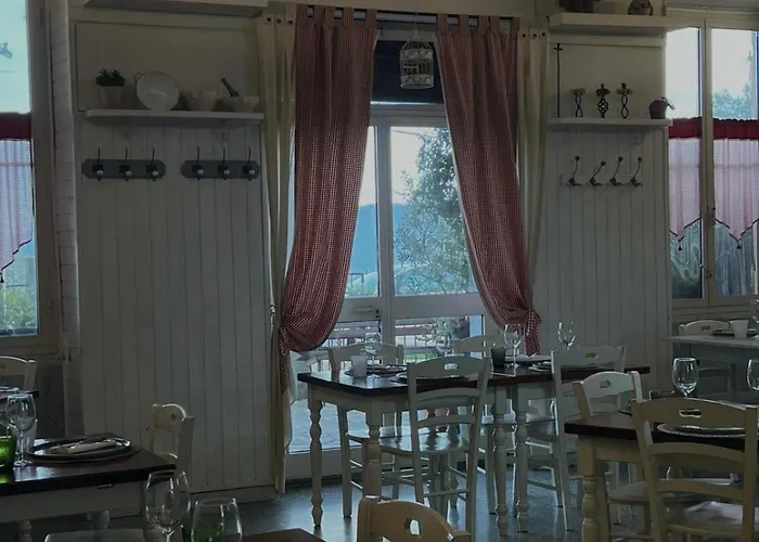 Affittacamere Ciccio E Pinolo 3*