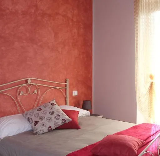 בית הארחה Affittacamere Ciccio E Pinolo 3*